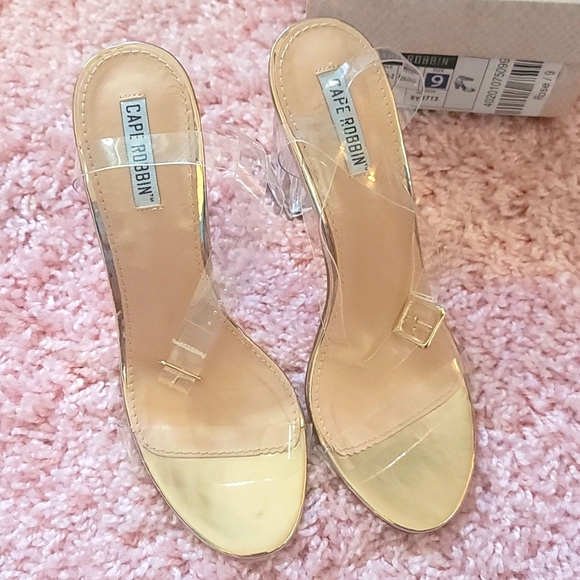 Rose gold clear ankle strap block high heel. Size 9. Cape robbin - Picture 6 of 7